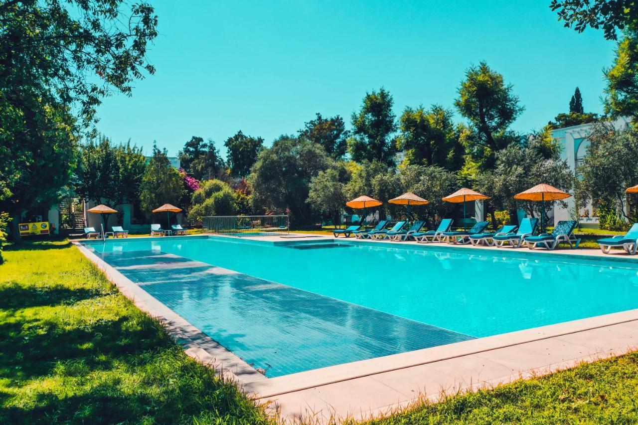 Muskebi Apart Otel Ортакент Экстерьер фото