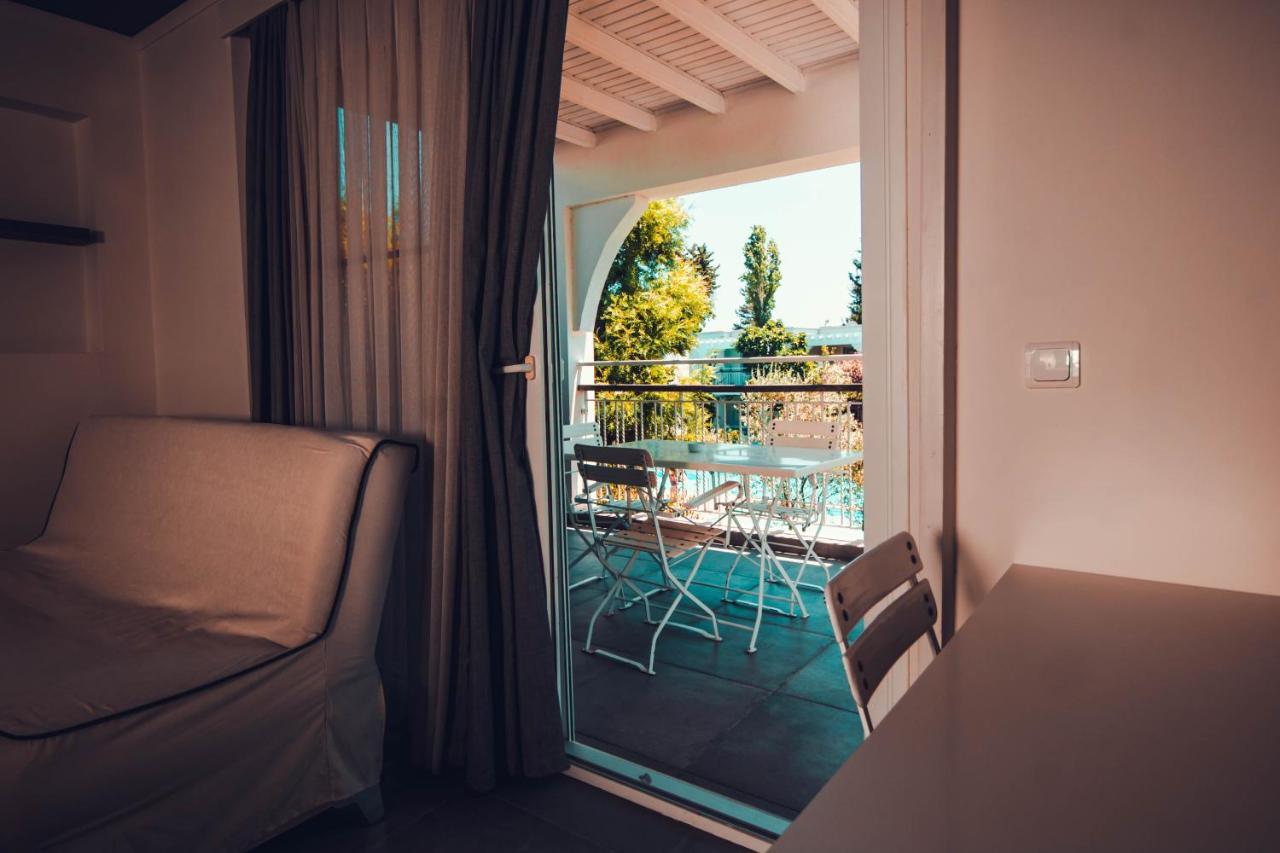 Muskebi Apart Otel Ортакент Экстерьер фото