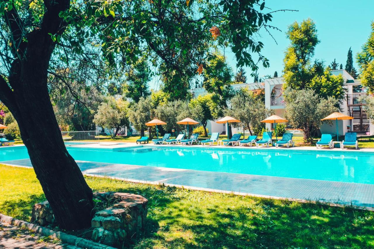 Muskebi Apart Otel Ортакент Экстерьер фото