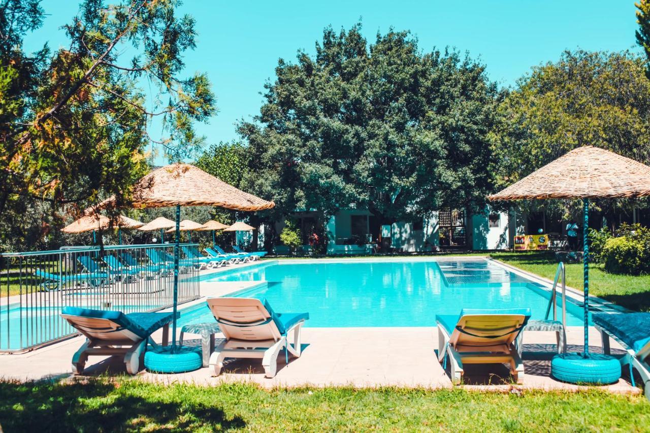 Muskebi Apart Otel Ортакент Экстерьер фото