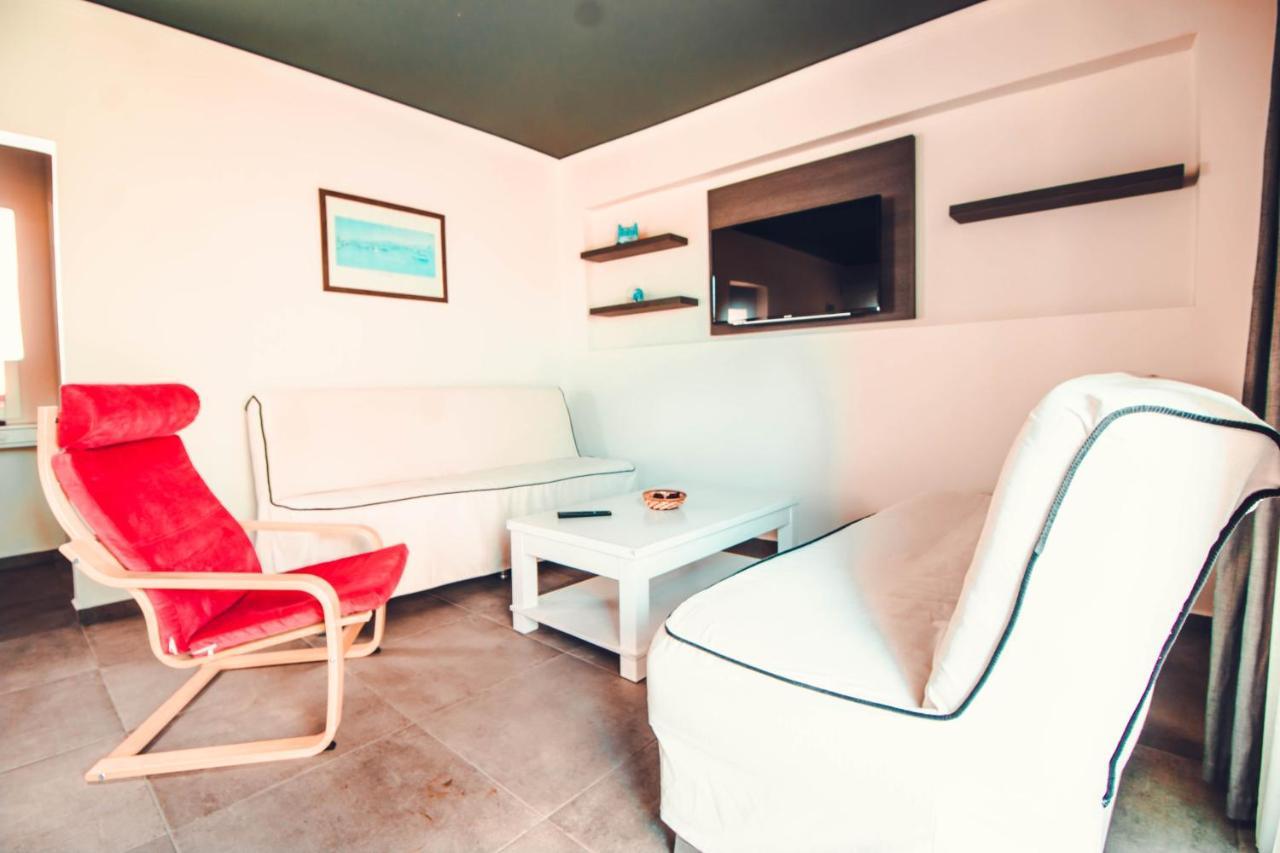 Muskebi Apart Otel Ортакент Экстерьер фото