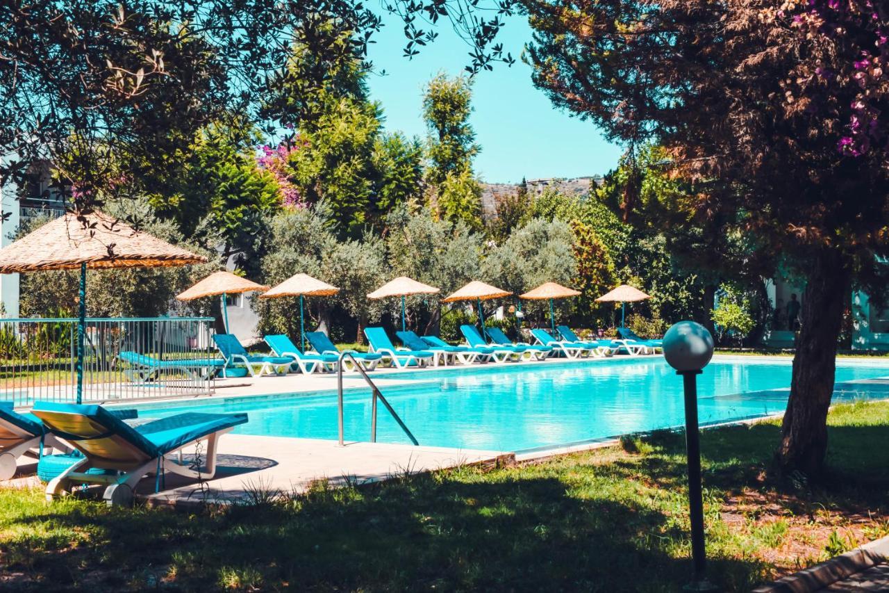 Muskebi Apart Otel Ортакент Экстерьер фото