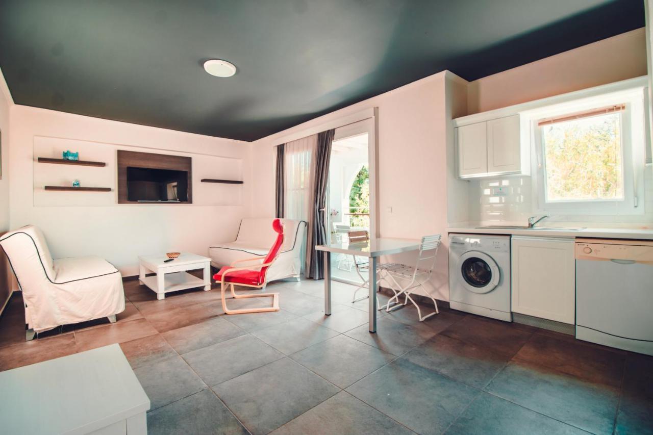 Muskebi Apart Otel Ортакент Экстерьер фото