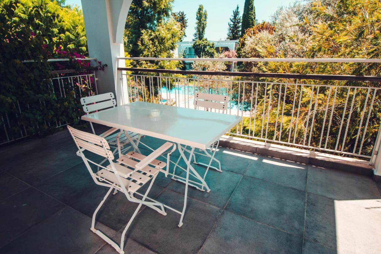 Muskebi Apart Otel Ортакент Экстерьер фото
